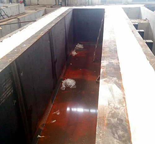 熱鍍鋅爐蓋板鋪設后 熱鍍鋅爐蓋板鋪設后