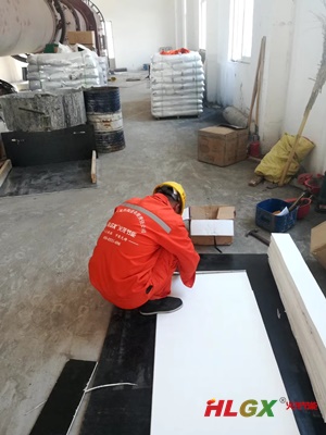 隧道窯保溫施工現場(chǎng) 隧道窯保溫施工現場(chǎng)