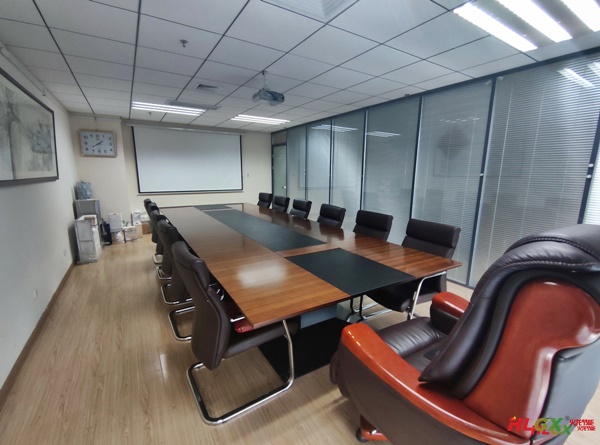 火龍熱陶瓷辦公環(huán)境 火龍熱陶瓷辦公環(huán)境