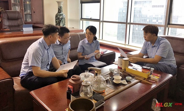 火龍熱陶瓷辦公環(huán)境 火龍熱陶瓷辦公環(huán)境