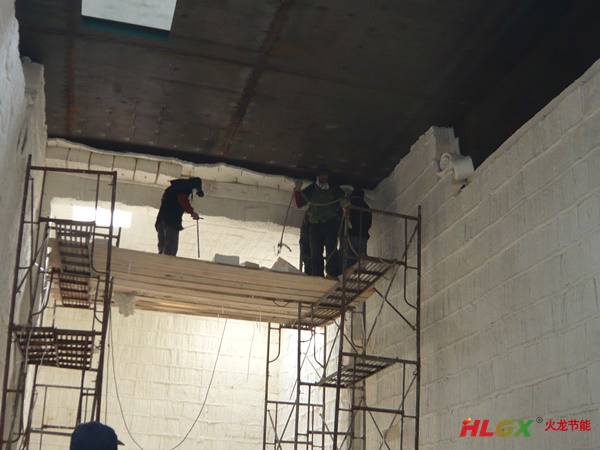 臺車(chē)爐新建